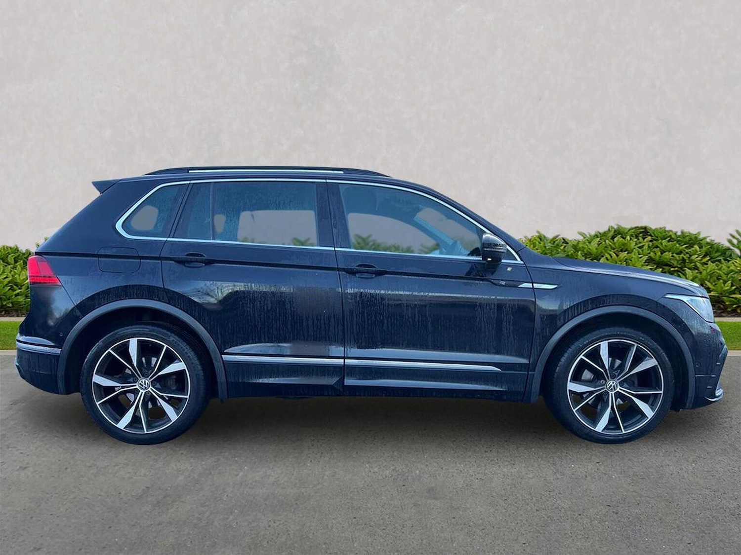 Used Volkswagen Tiguan 2021 for sale - 76791850: Photo 3