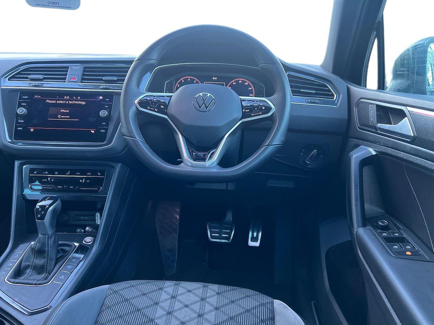 Used Volkswagen Tiguan 2021 for sale - 76791850: Photo 9