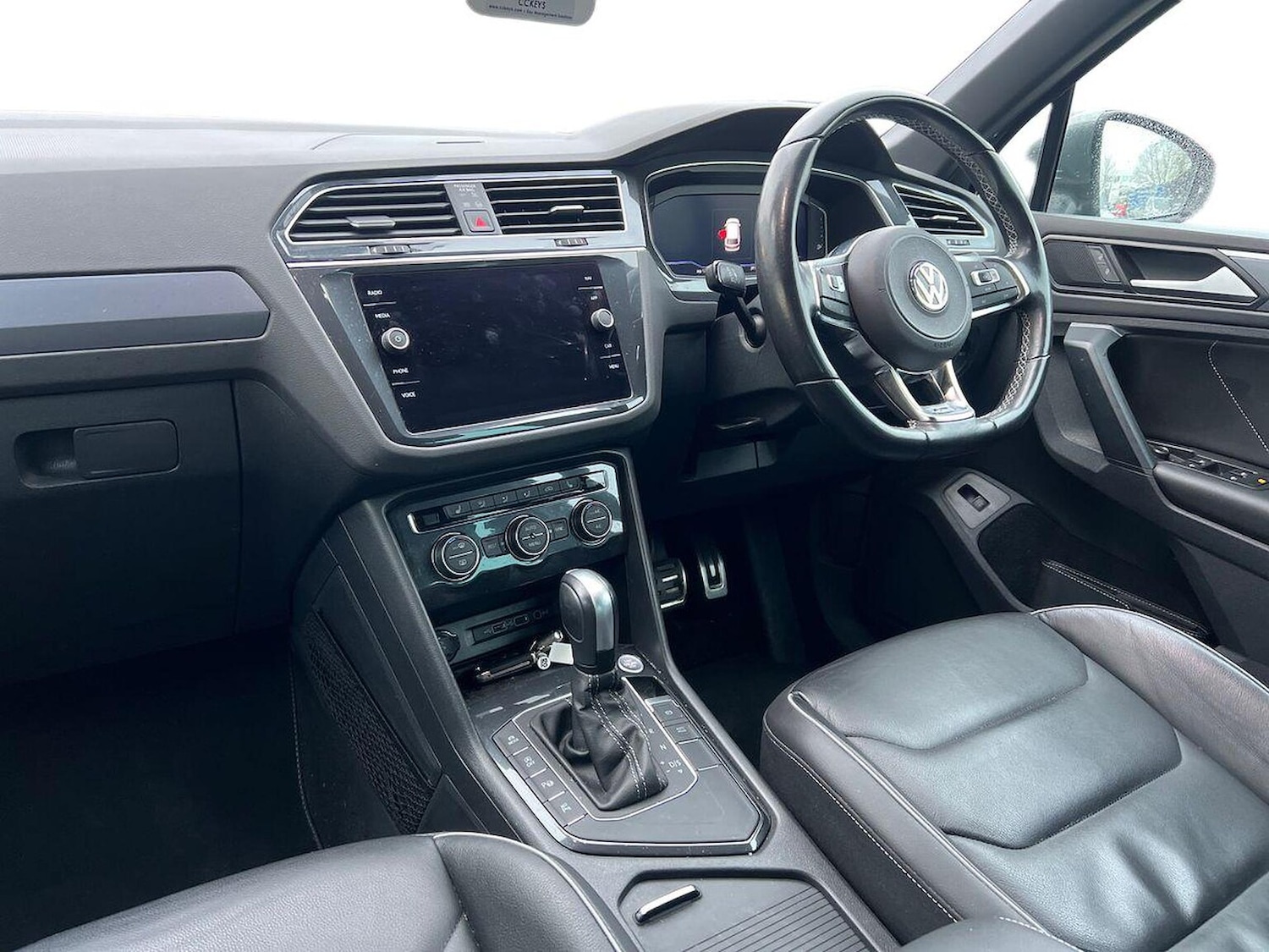 Used Volkswagen Tiguan 2020 for sale - 76963561: Photo 7