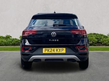 Used Volkswagen T-Roc 2024 for sale - 79852592: Photo