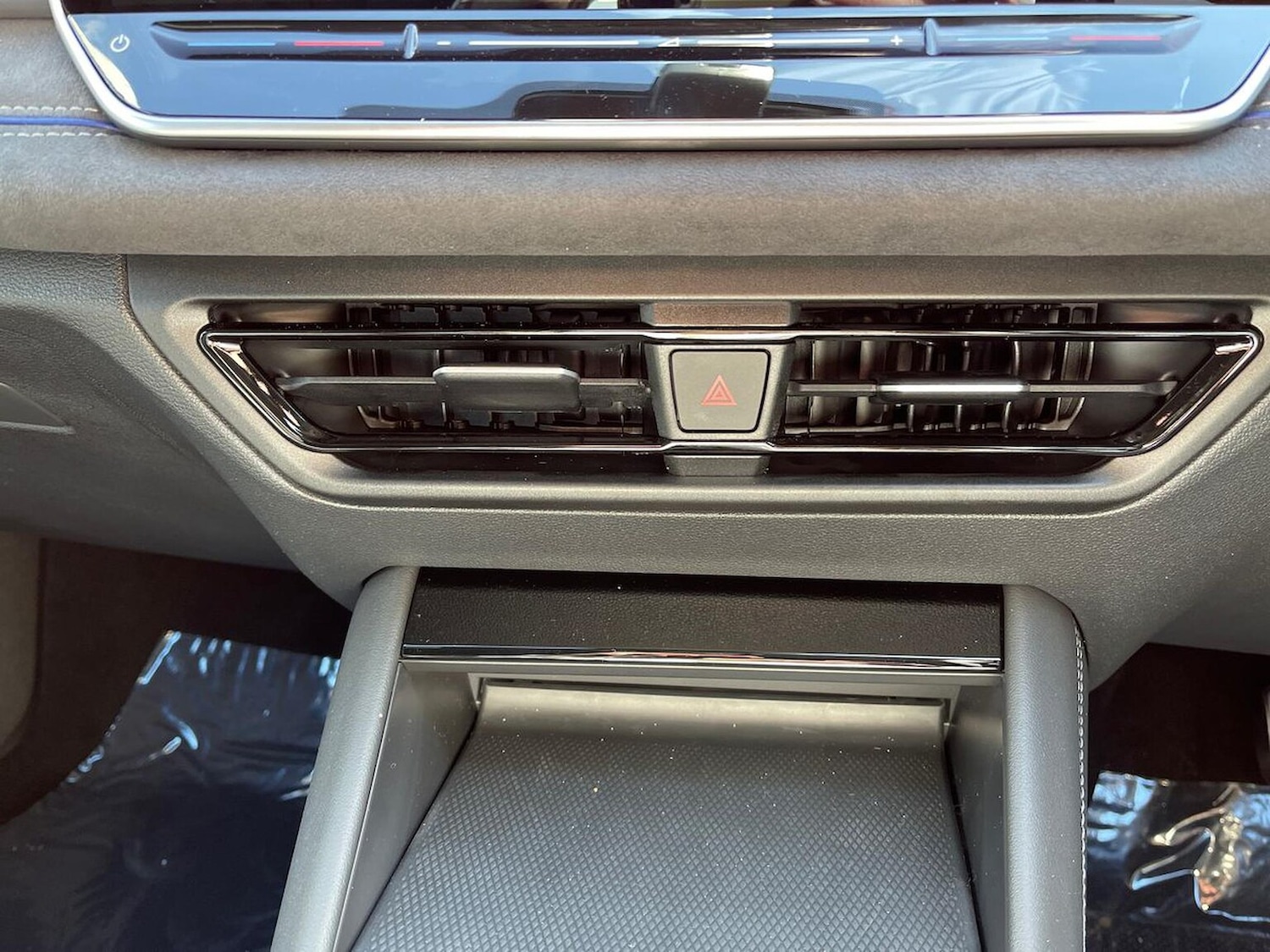 Used Volkswagen Touran 2025 for sale - 76170704: Photo 12