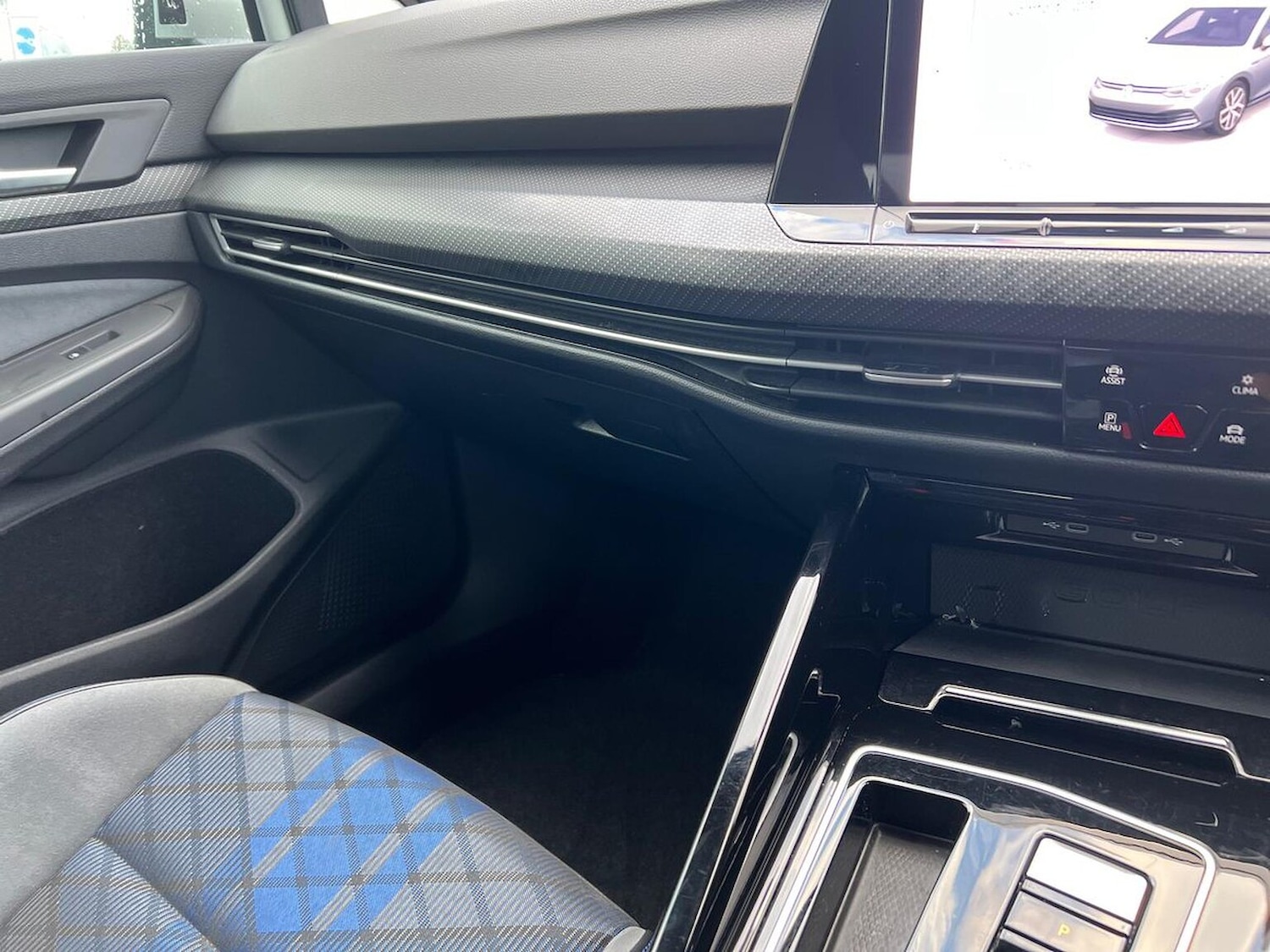 Used Volkswagen Golf 2023 for sale - 76947016: Photo 13