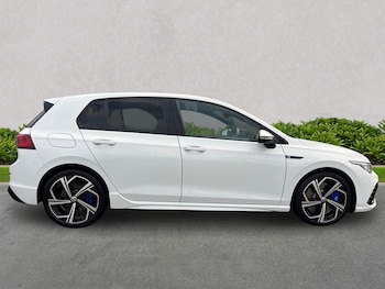 Used Volkswagen Golf 2023 for sale - 76947016: Photo