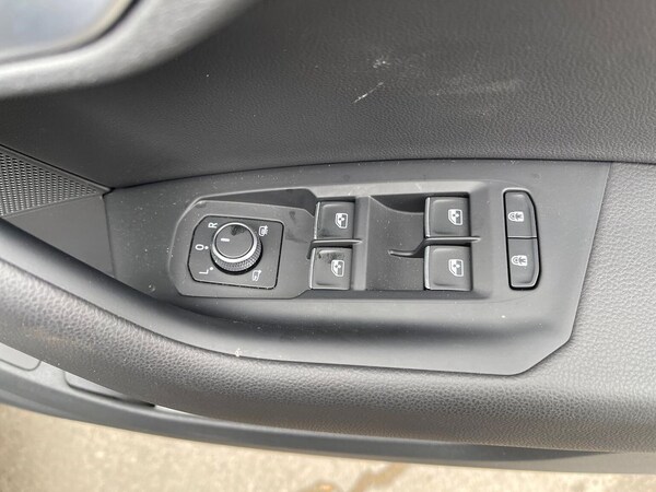 Used Volkswagen Touareg 2025 for sale - 75511772: Photo 21