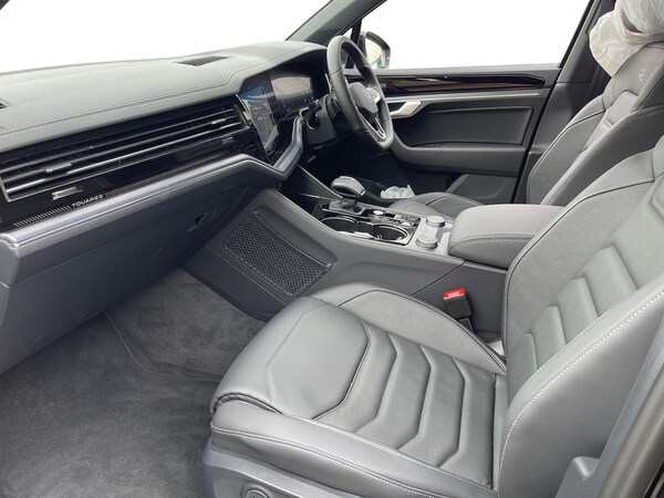 Used Volkswagen Touareg 2025 for sale - 75511772: Photo 7