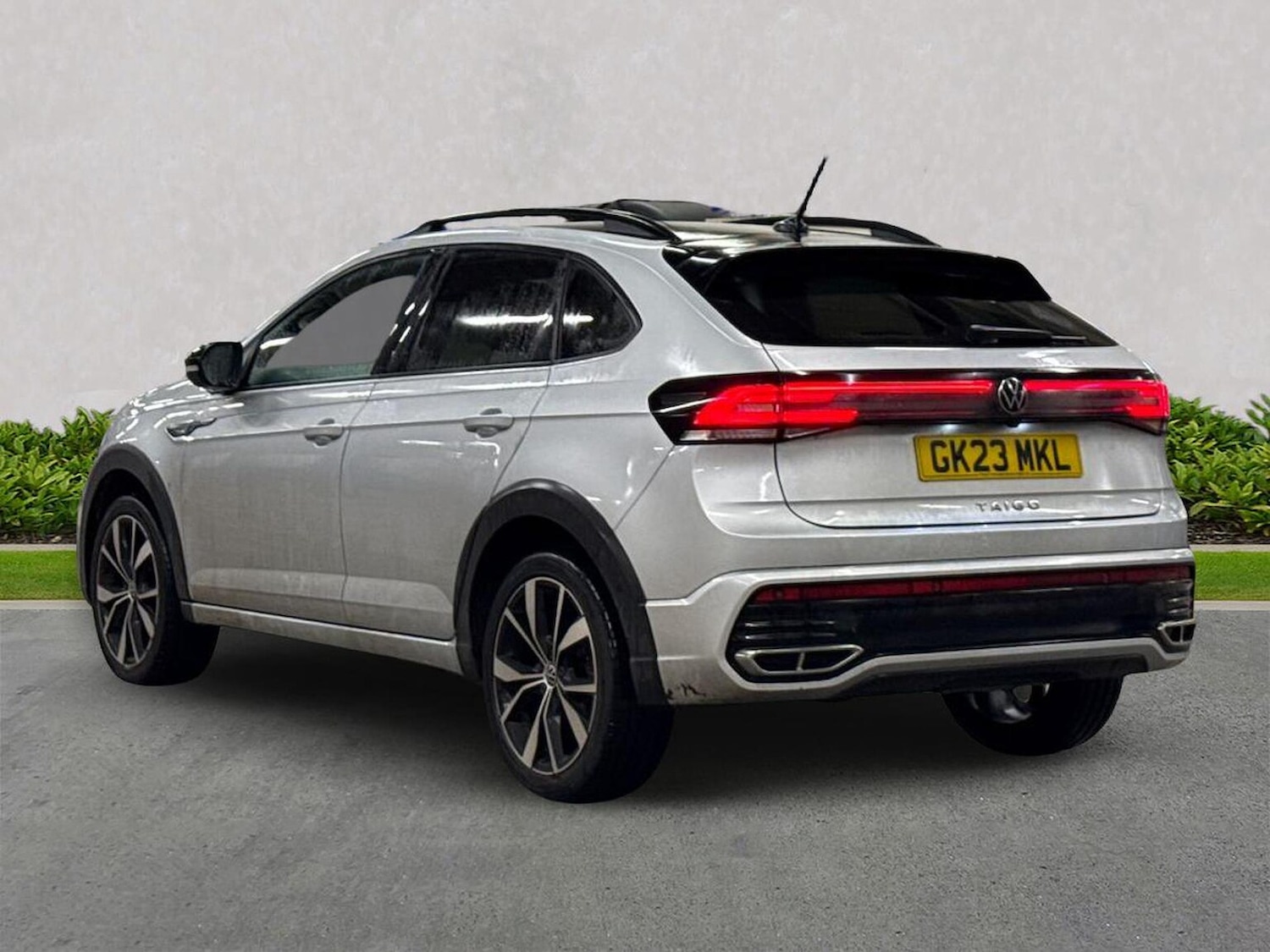 Used Volkswagen Taigo 2023 for sale - 77487645: Photo 2