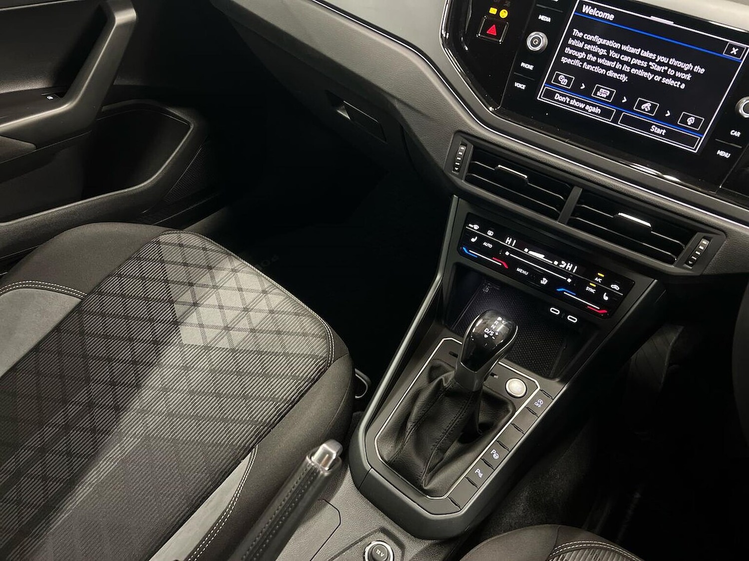 Used Volkswagen Polo 2024 for sale - 76650223: Photo 13