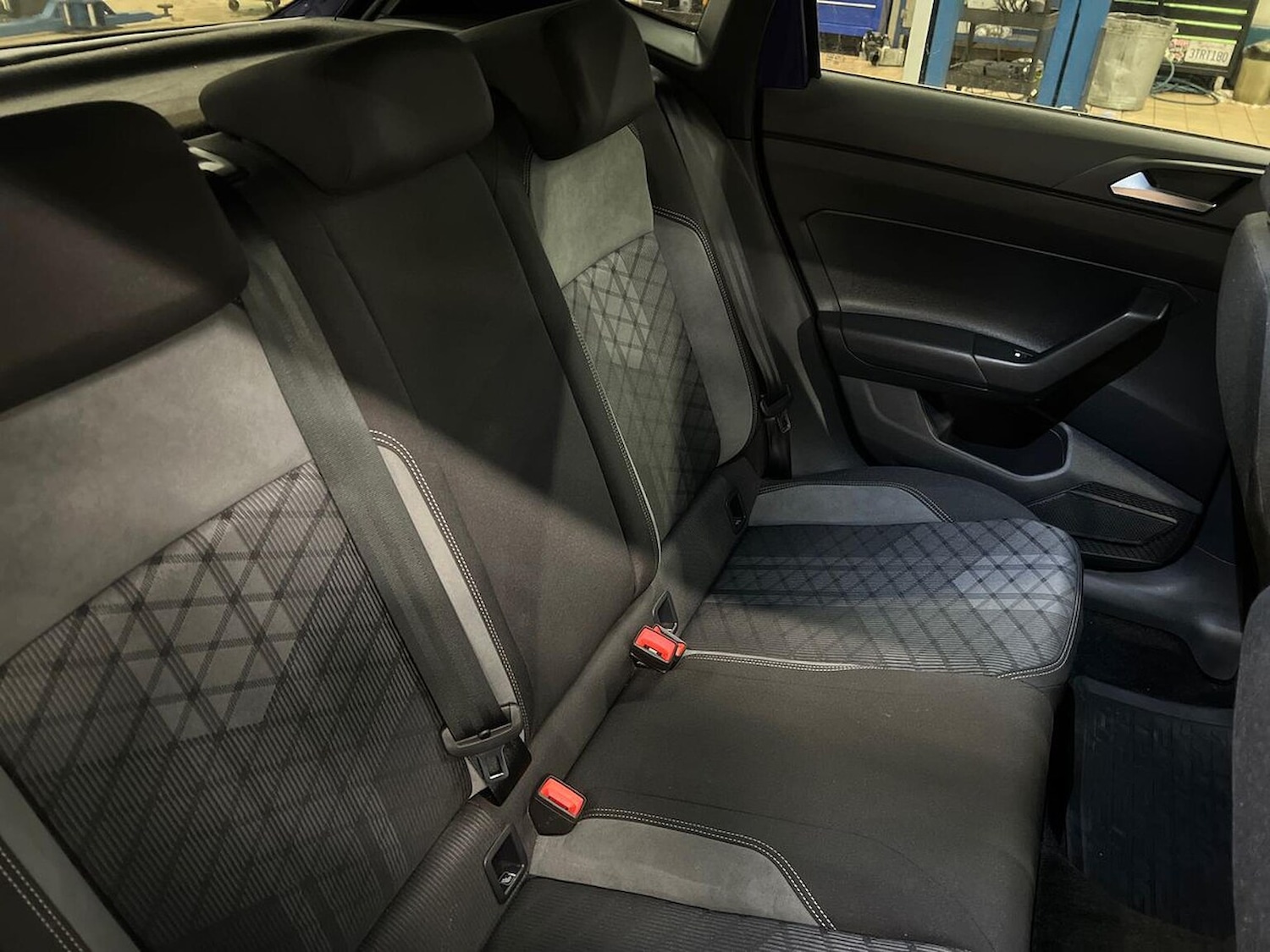 Used Volkswagen Polo 2024 for sale - 76650223: Photo 16