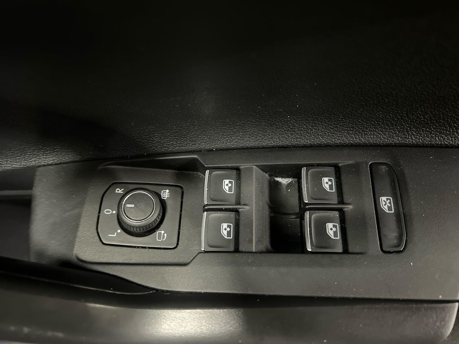 Used Volkswagen Polo 2024 for sale - 76650223: Photo 21