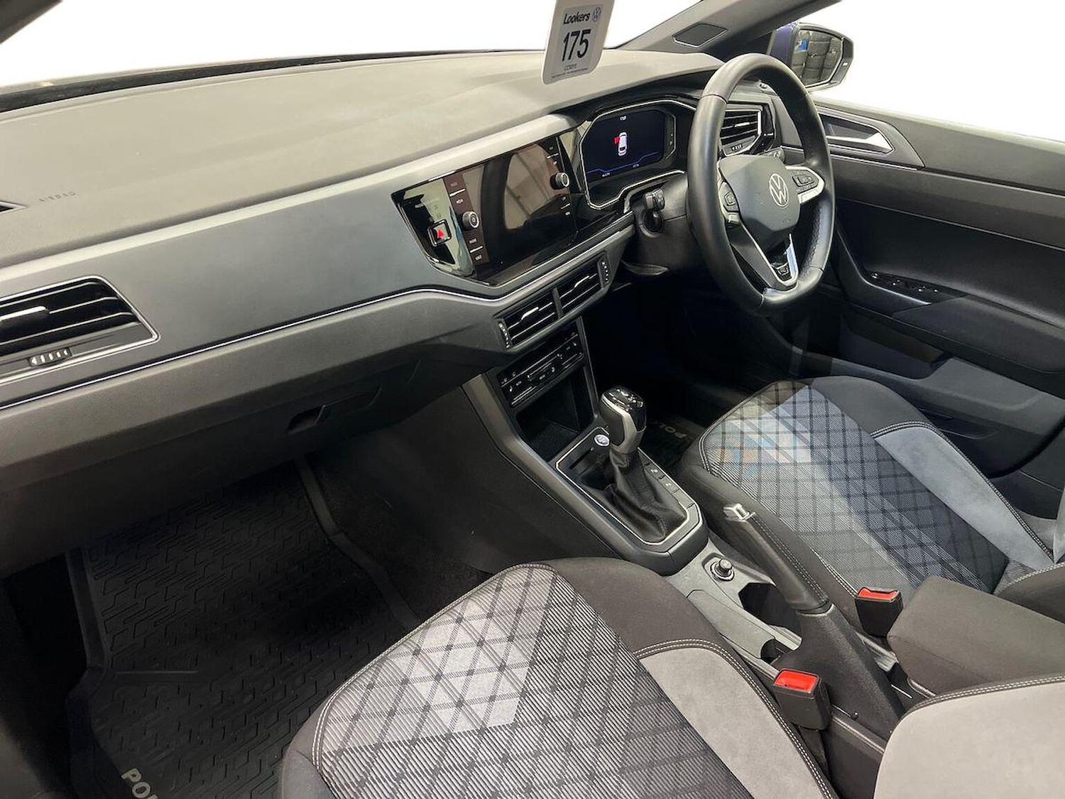 Used Volkswagen Polo 2024 for sale - 76650223: Photo 7