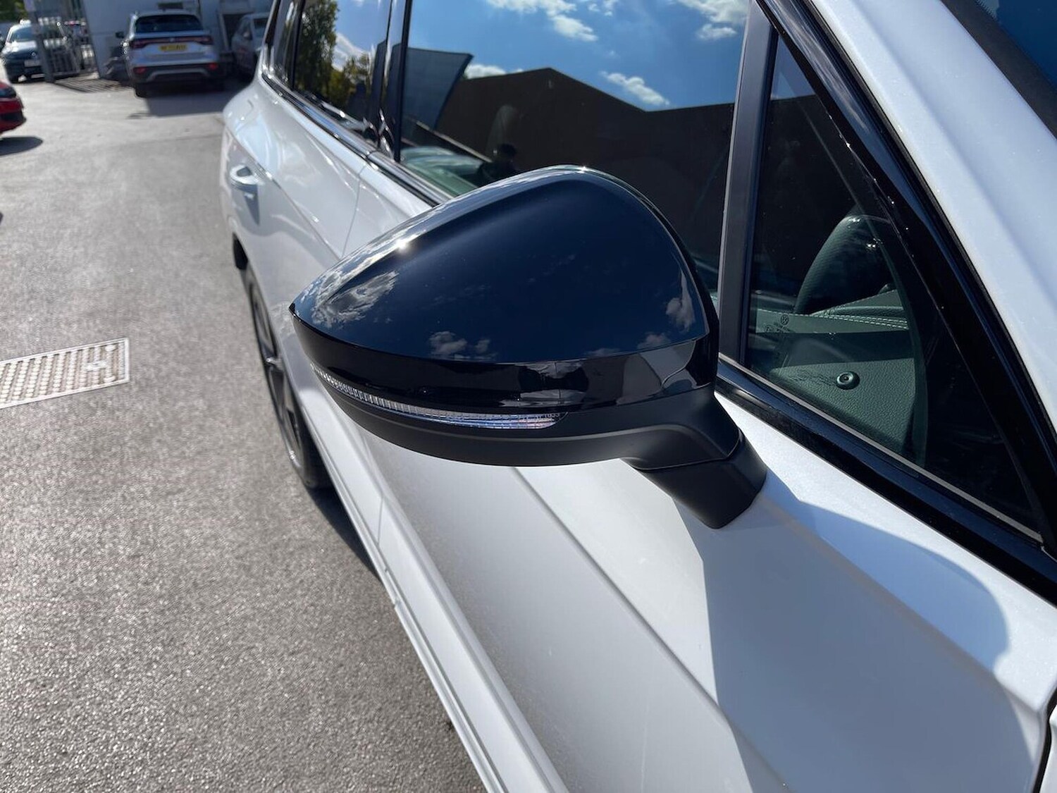 Used Volkswagen Touareg 2025 for sale - 77487748: Photo 38