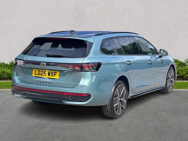 Used Volkswagen Passat 2025 for sale - 75511775: Photo 18