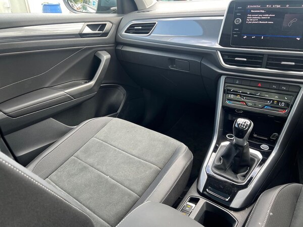 Used Volkswagen T-Roc 2025 for sale - 75662966: Photo 13