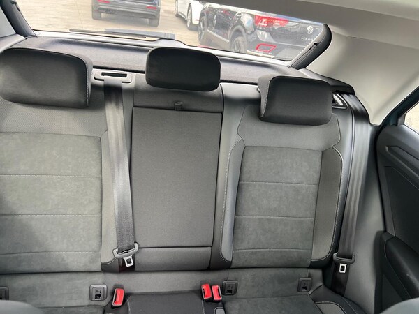 Used Volkswagen T-Roc 2025 for sale - 75662966: Photo 16
