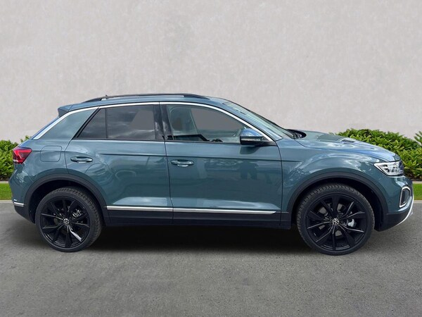 Used Volkswagen T-Roc 2025 for sale - 75662966: Photo 3