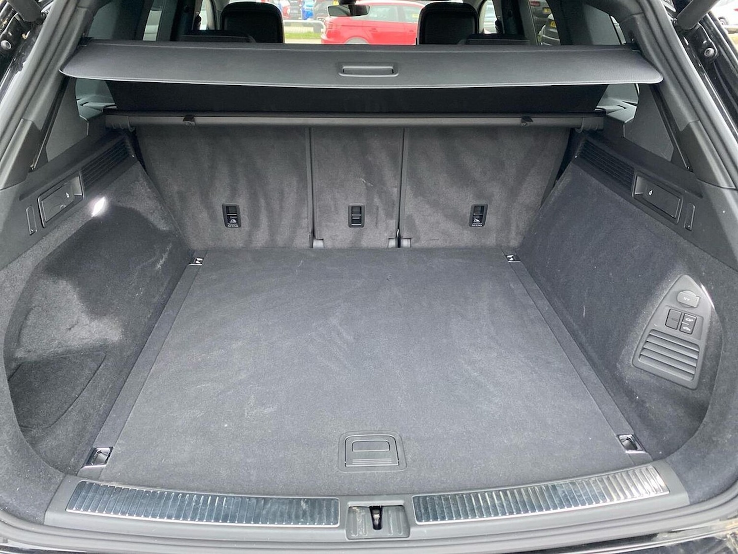 Used Volkswagen Touareg 2026 for sale - 78194145: Photo 17