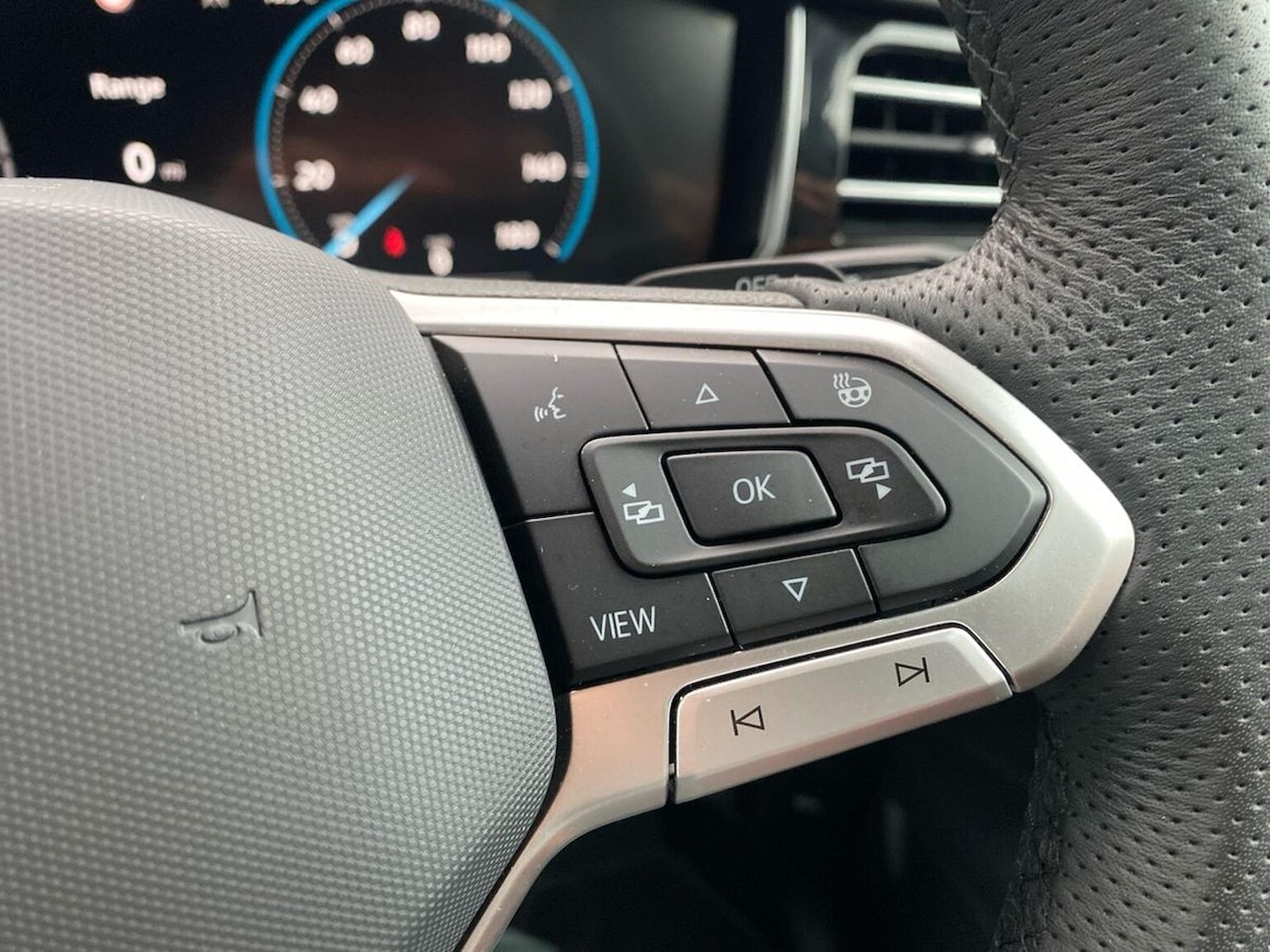 Used Volkswagen Touareg 2026 for sale - 78194145: Photo 26