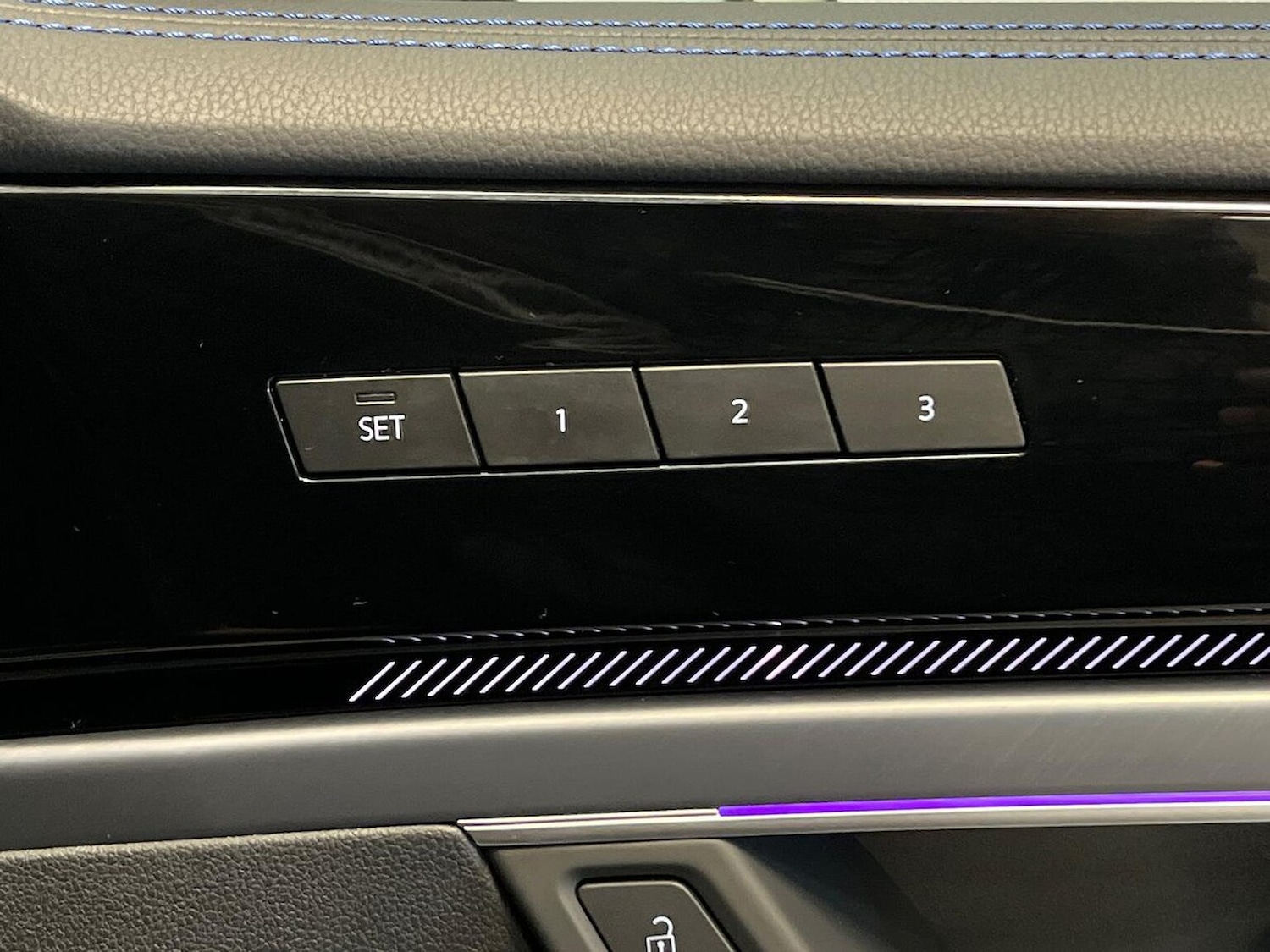 Used Volkswagen Touareg 2025 for sale - 76268367: Photo 38