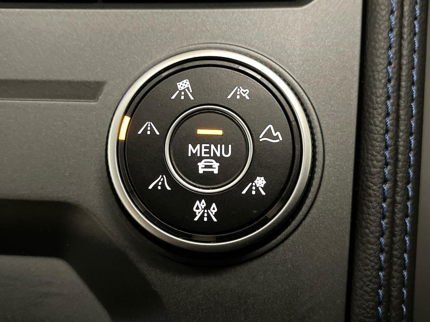 Used Volkswagen Touareg 2025 for sale - 76268367: Photo 40