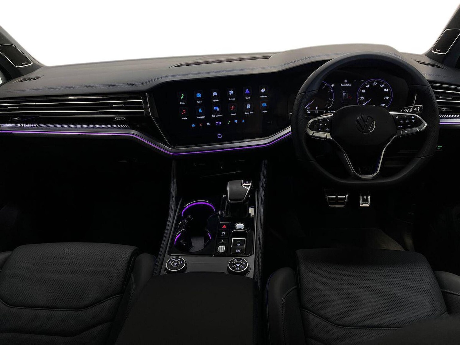 Used Volkswagen Touareg 2025 for sale - 76268367: Photo 8