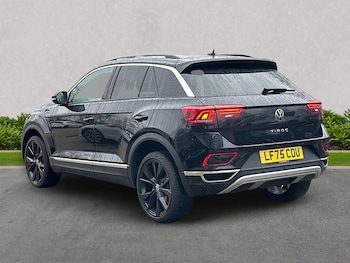 Used Volkswagen T-Roc 2025 for sale - 77715383: Photo