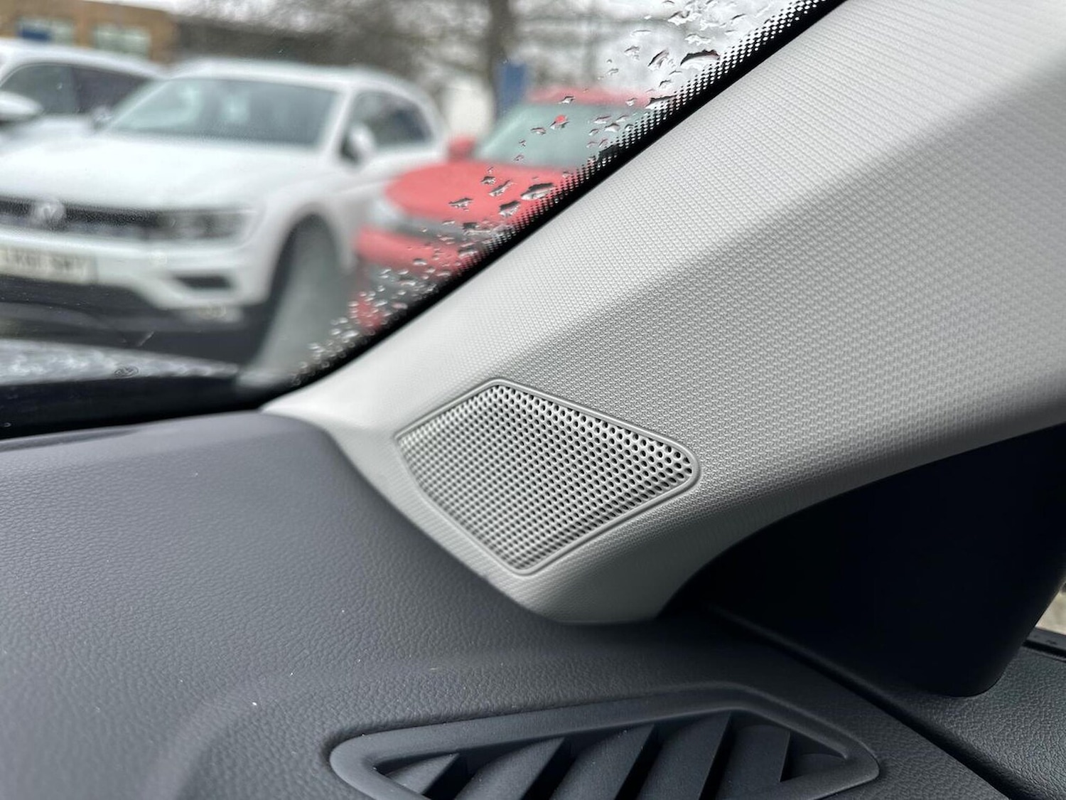 Used Volkswagen T-Roc 2025 for sale - 77715383: Photo 30