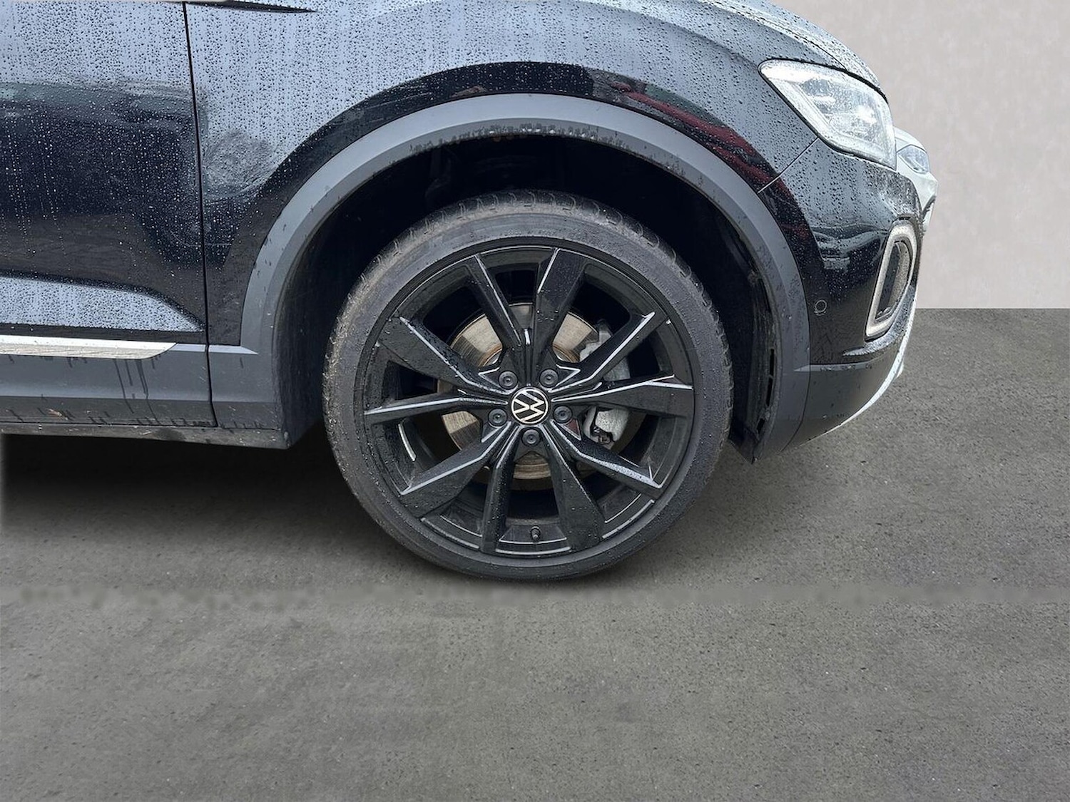 Used Volkswagen T-Roc 2025 for sale - 77715383: Photo 6