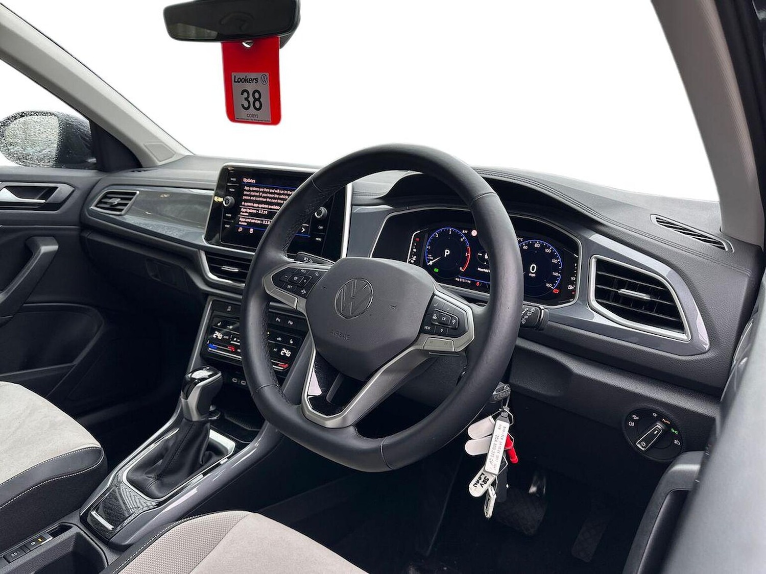 Used Volkswagen T-Roc 2025 for sale - 77715383: Photo 8