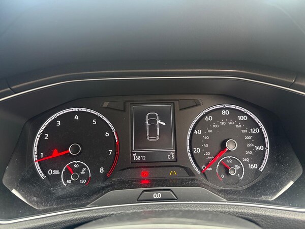 Used Volkswagen T-Roc 2018 for sale - 76268362: Photo 10