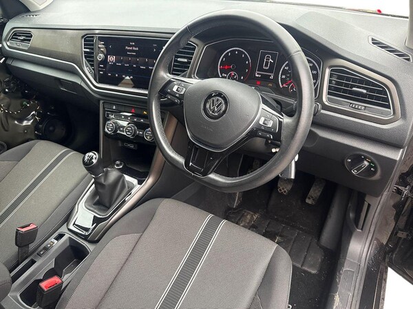 Used Volkswagen T-Roc 2018 for sale - 76268362: Photo 15