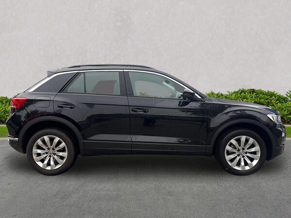 Used Volkswagen T-Roc 2018 for sale - 76268362: Photo 3