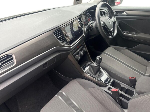 Used Volkswagen T-Roc 2018 for sale - 76268362: Photo 7