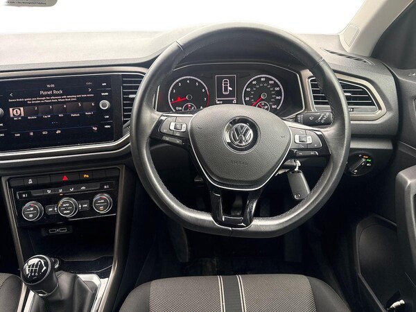 Used Volkswagen T-Roc 2018 for sale - 76268362: Photo 9