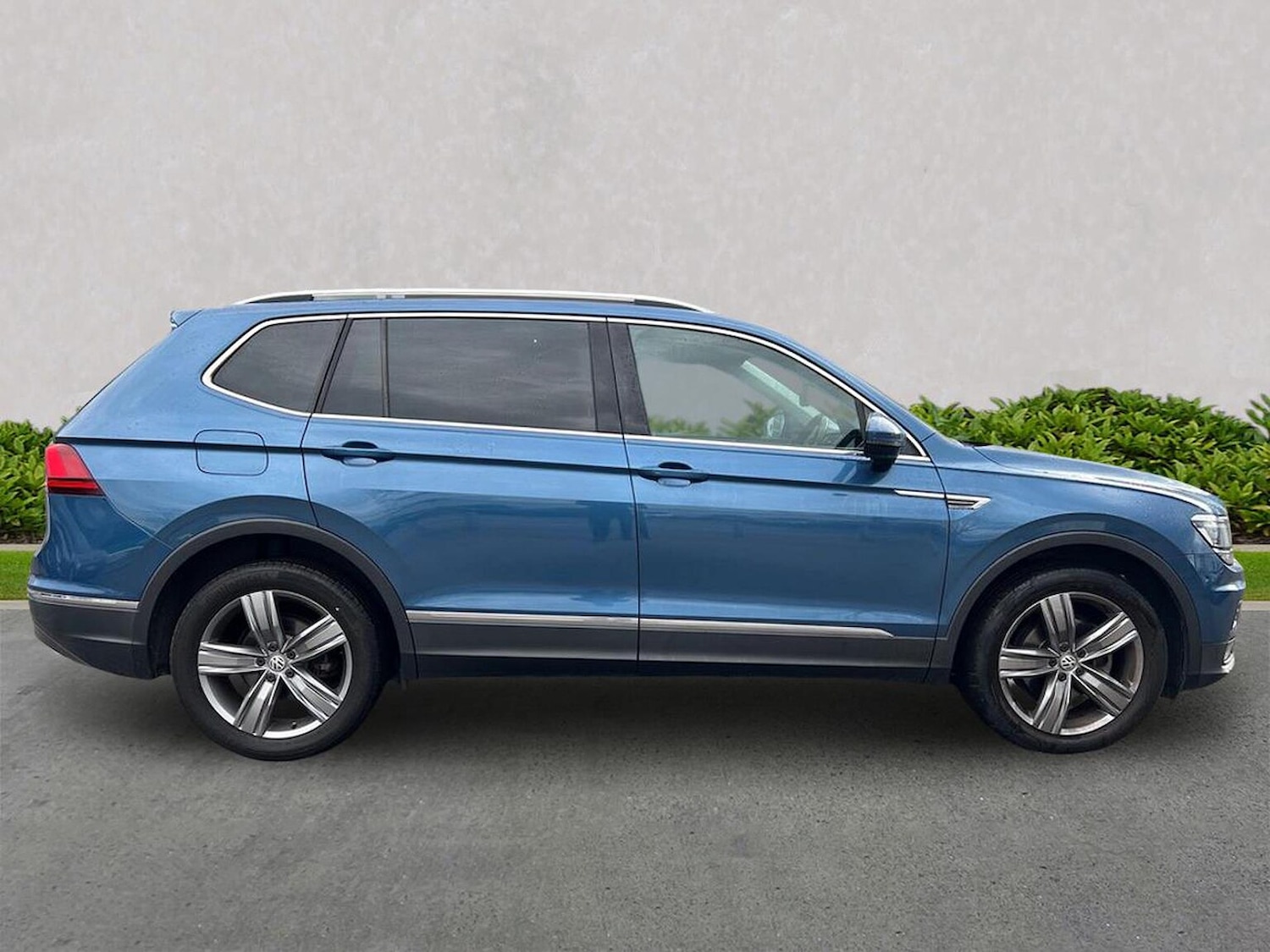 Used Volkswagen Tiguan Allspace 2018 for sale - 76490589: Photo 3