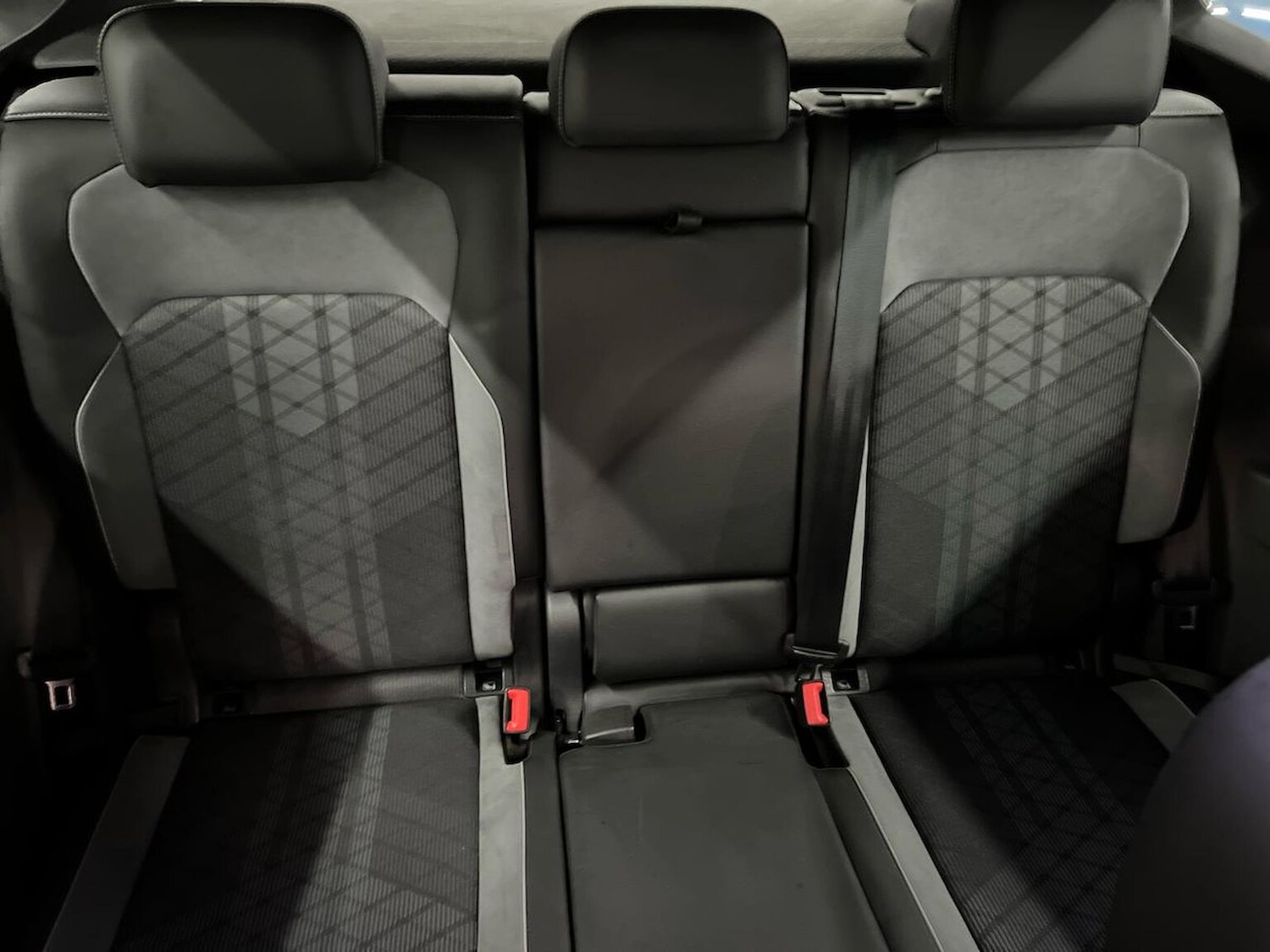 Used Volkswagen Tiguan 2022 for sale - 76599099: Photo 16