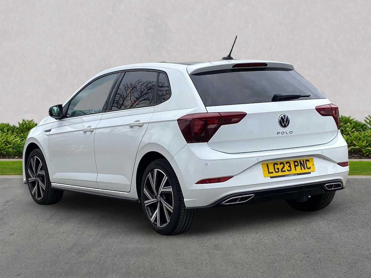 Used Volkswagen Polo 2023 for sale - 78193974: Photo 2