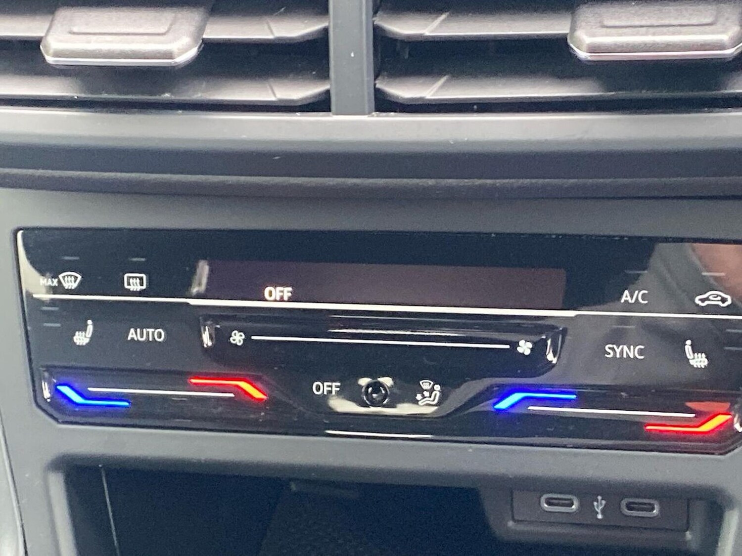 Used Volkswagen Polo 2023 for sale - 78193974: Photo 25