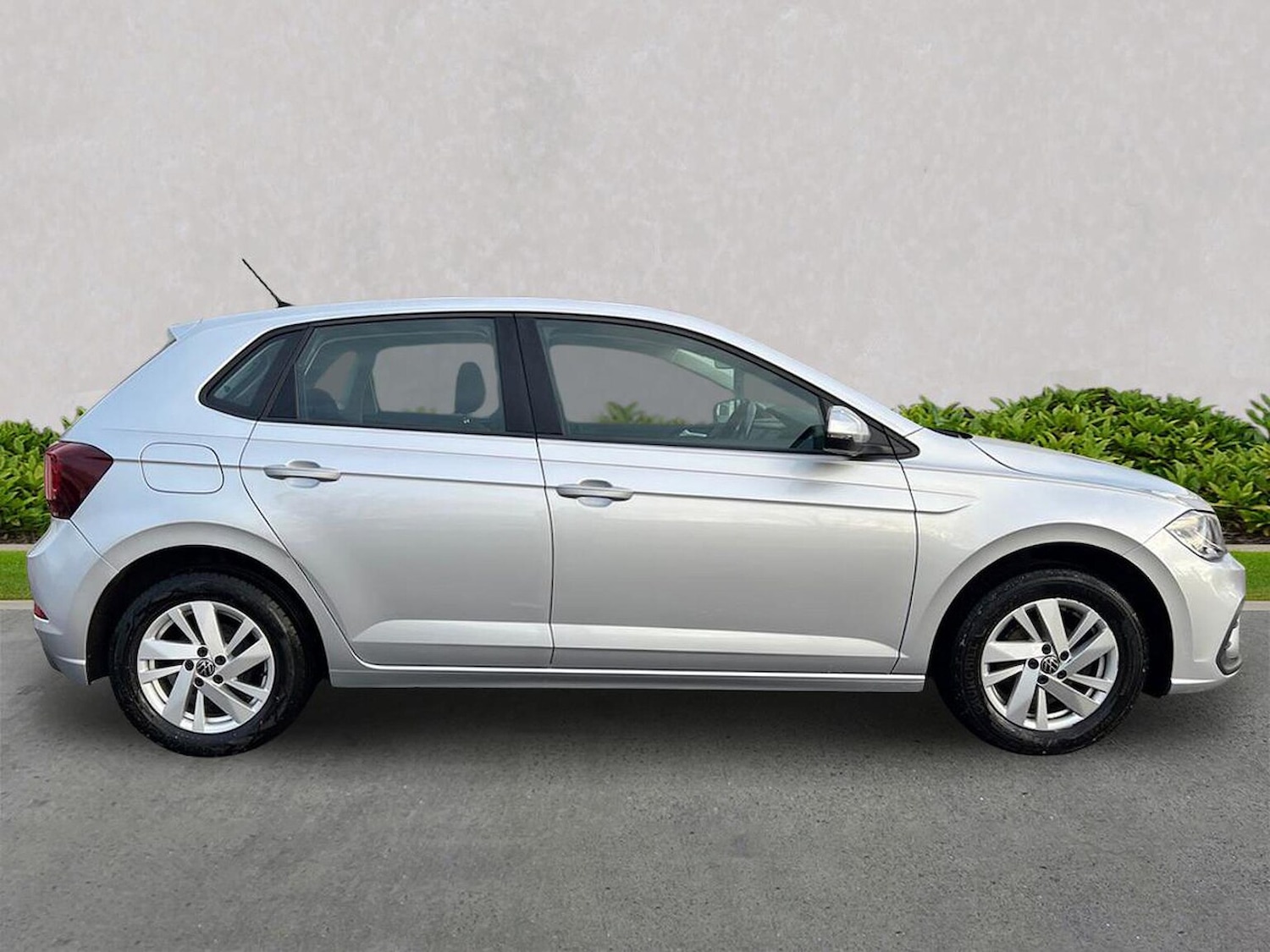 Used Volkswagen Polo 2022 for sale - 76477329: Photo 3