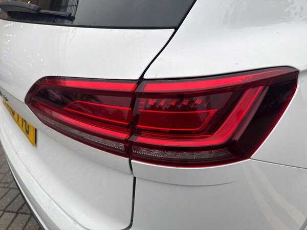 Used Volkswagen Touareg 2019 for sale - 76268373: Photo 27