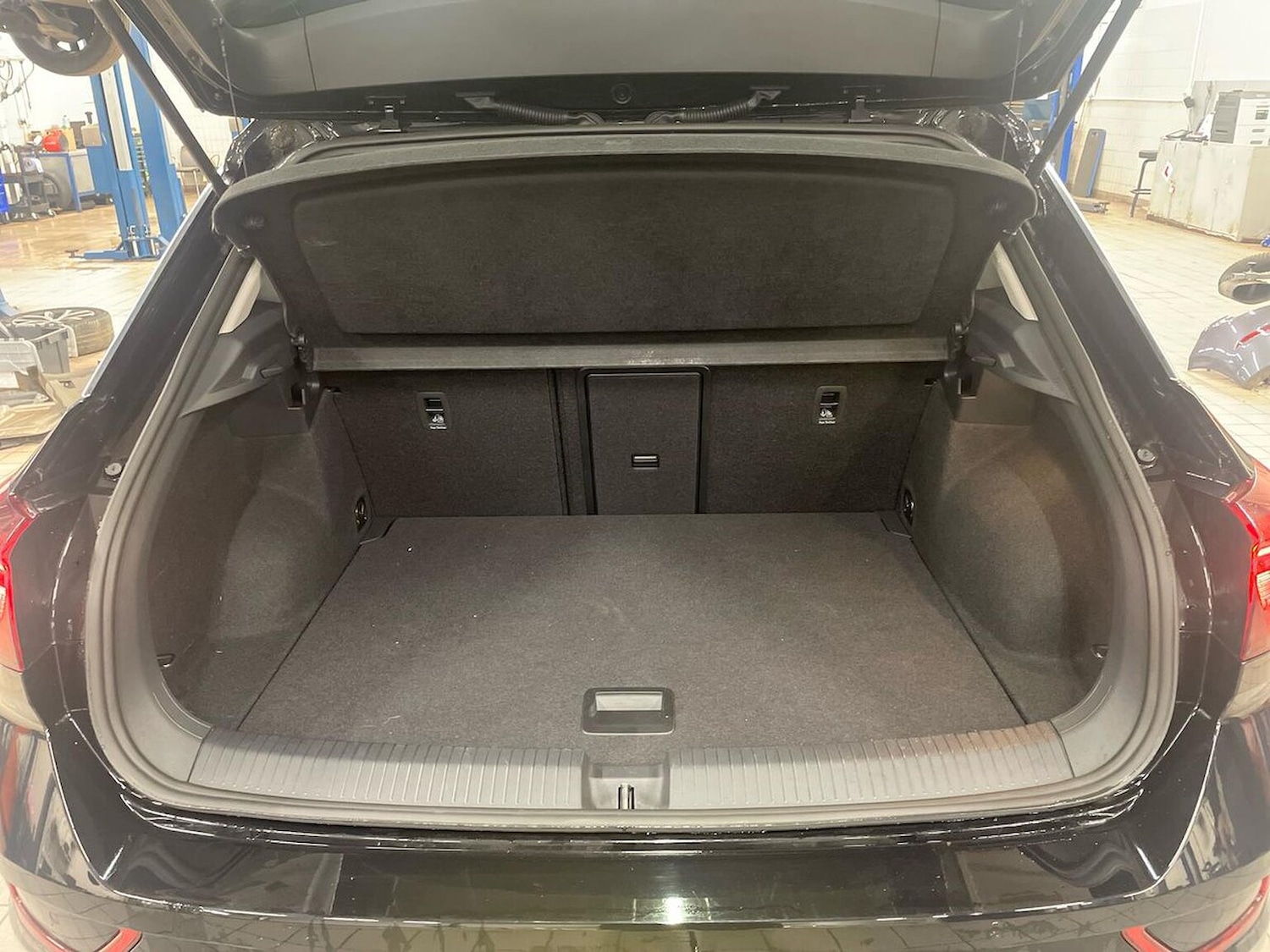 Used Volkswagen T-Roc 2022 for sale - 77023471: Photo 19