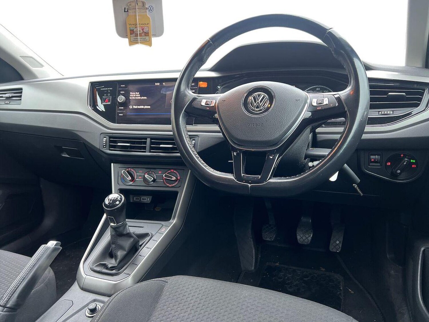 Used Volkswagen Polo 2019 for sale - 76837137: Photo 15