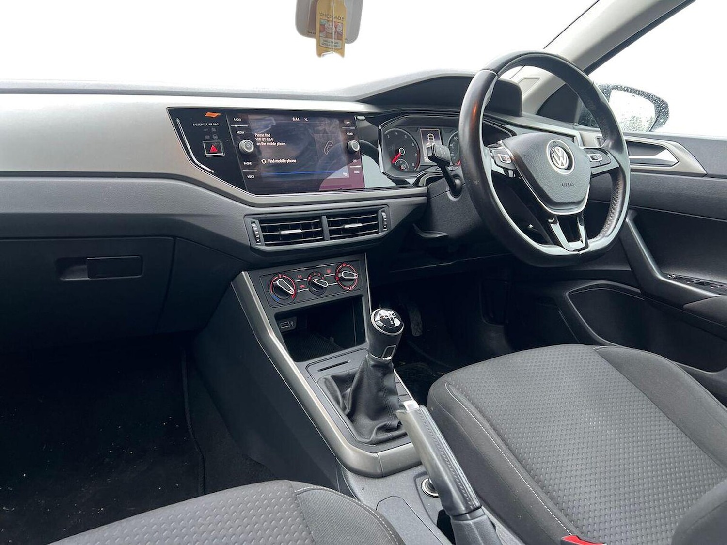 Used Volkswagen Polo 2019 for sale - 76837137: Photo 7