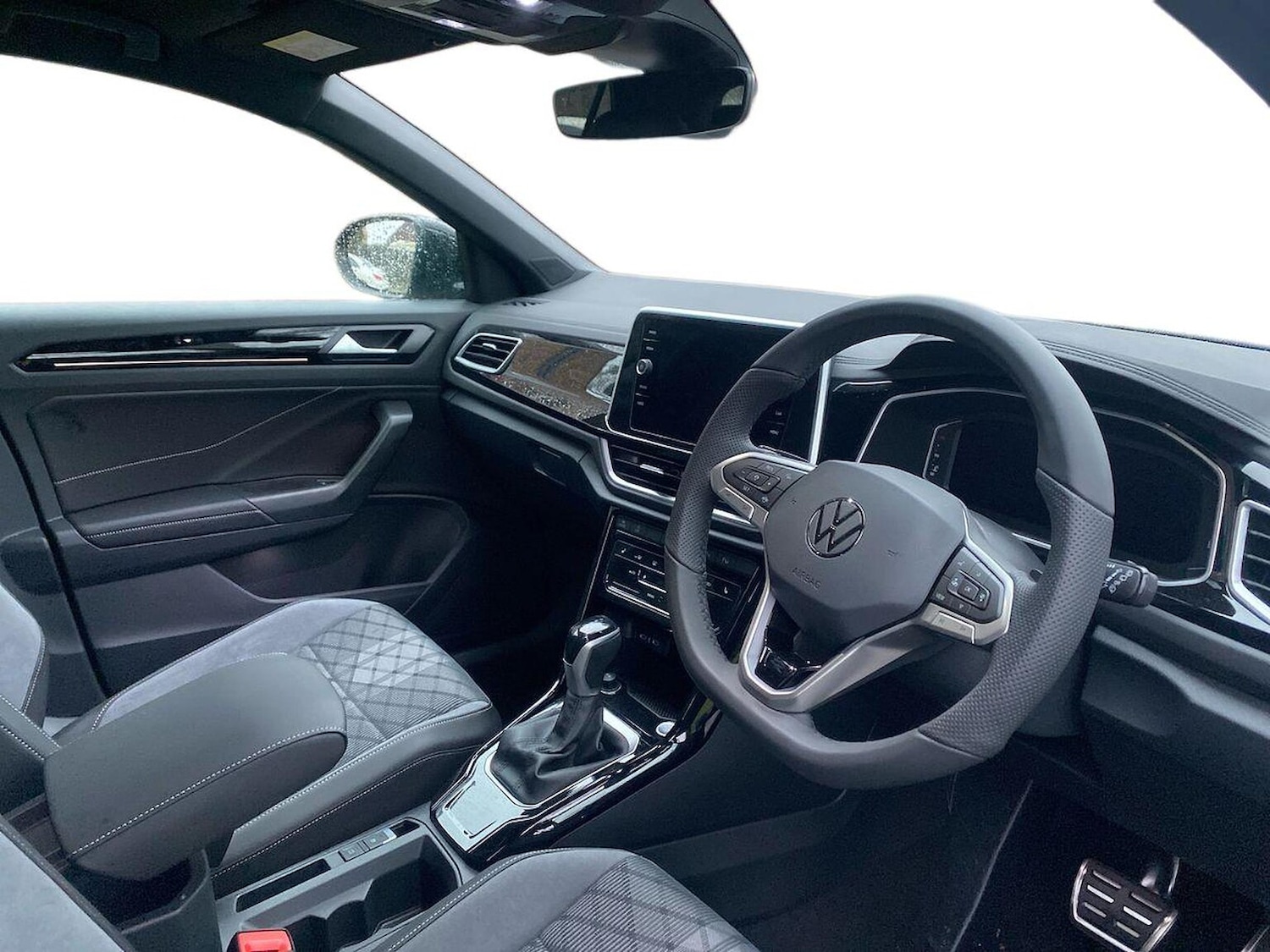 Used Volkswagen T-Roc 2026 for sale - 77802146: Photo 15