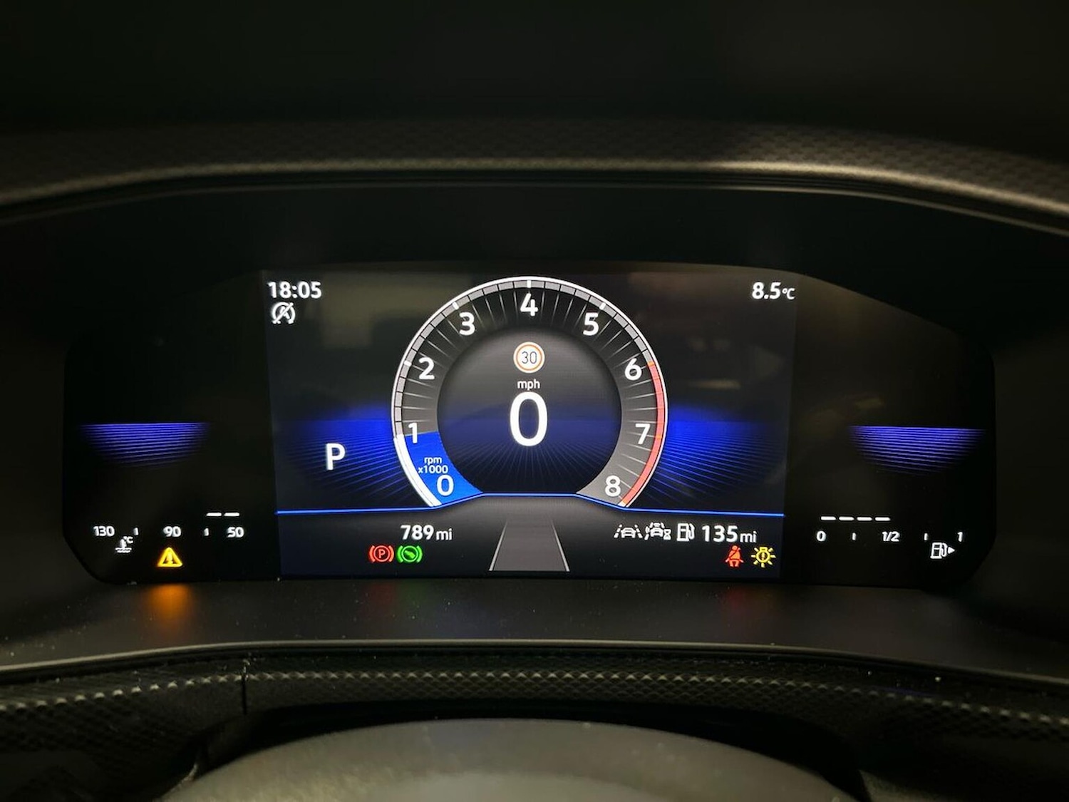 Used Volkswagen T-Cross 2025 for sale - 76837140: Photo 10