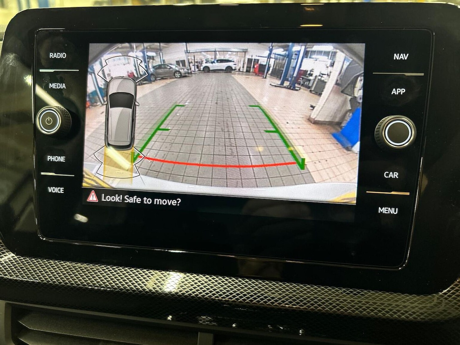 Used Volkswagen T-Cross 2025 for sale - 76837140: Photo 23