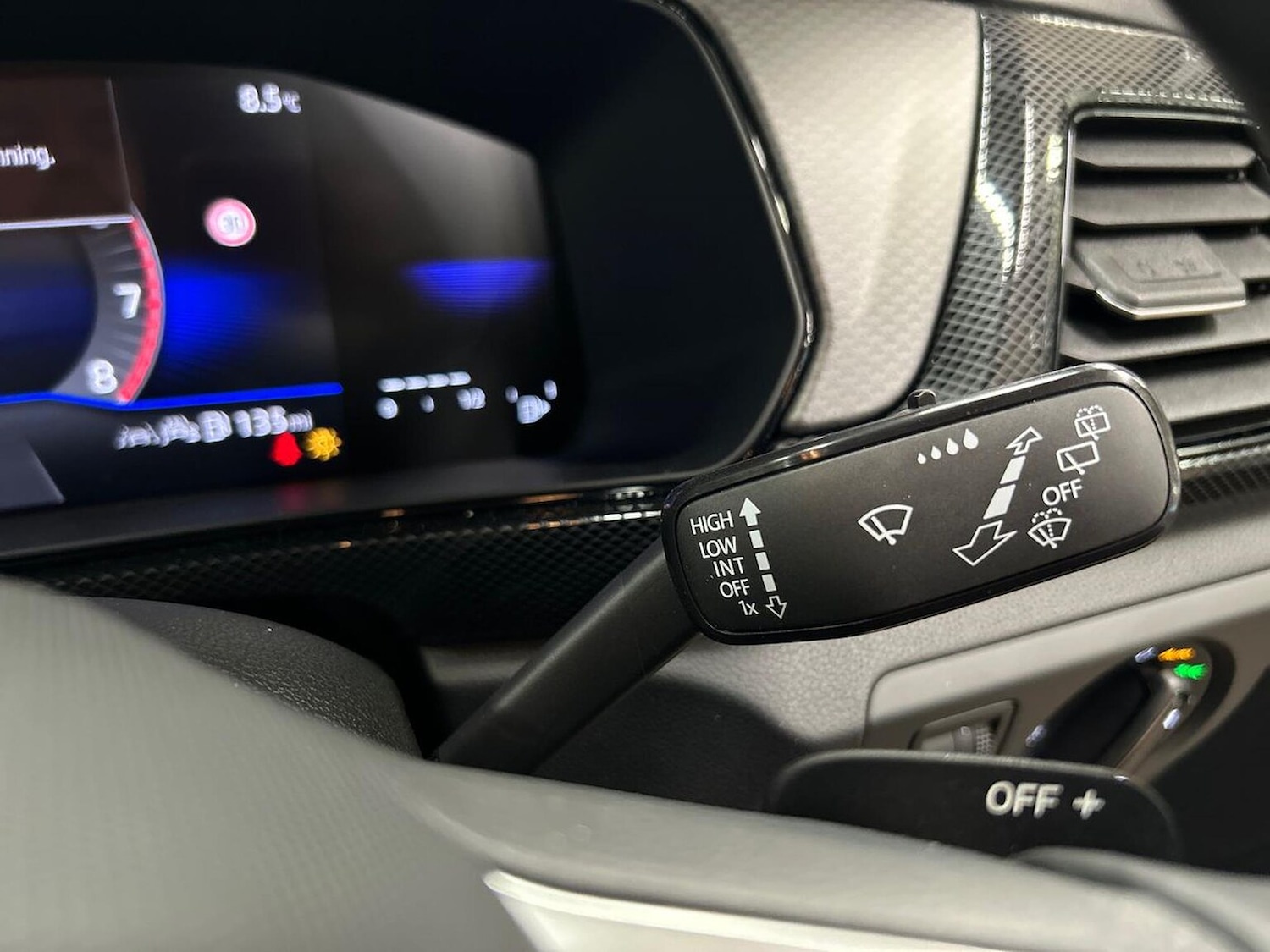 Used Volkswagen T-Cross 2025 for sale - 76837140: Photo 28