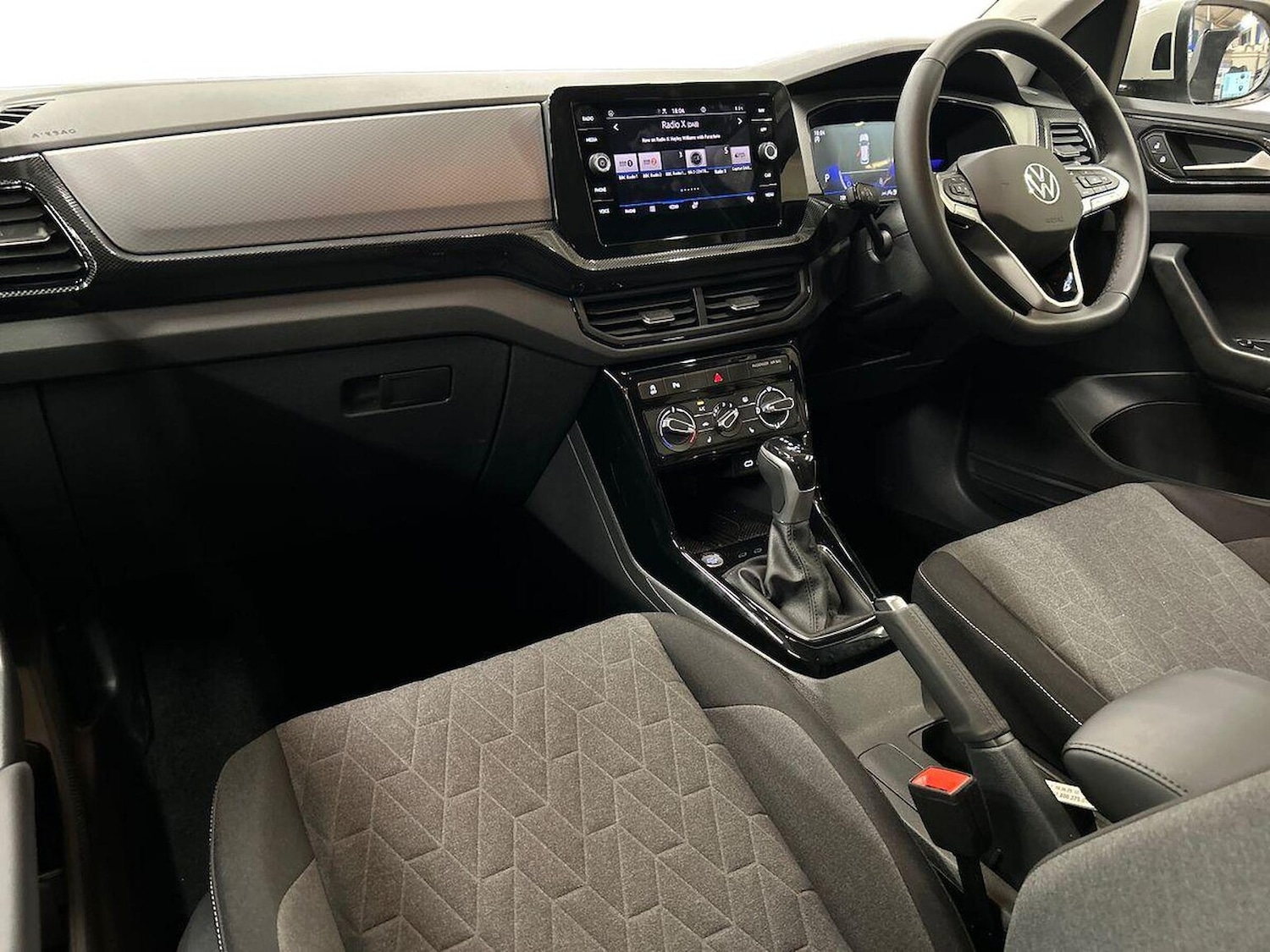 Used Volkswagen T-Cross 2025 for sale - 76837140: Photo 7