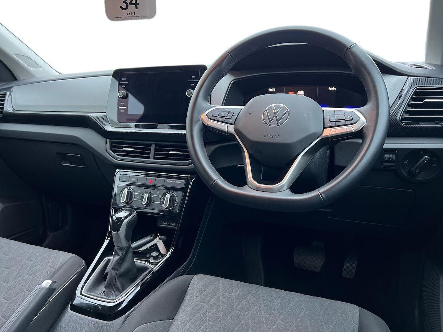 Used Volkswagen T-Cross 2024 for sale - 76577293: Photo 15