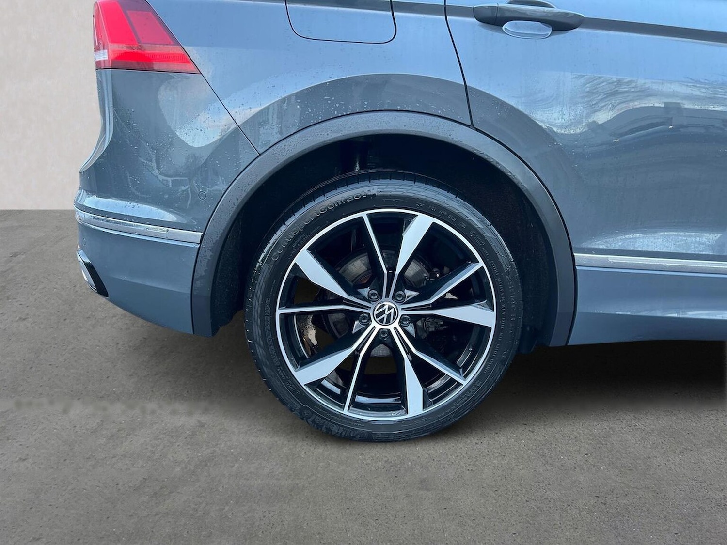 Used Volkswagen Tiguan 2021 for sale - 76951210: Photo 6