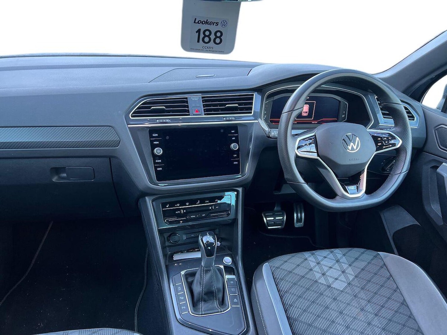 Used Volkswagen Tiguan 2021 for sale - 76951210: Photo 8